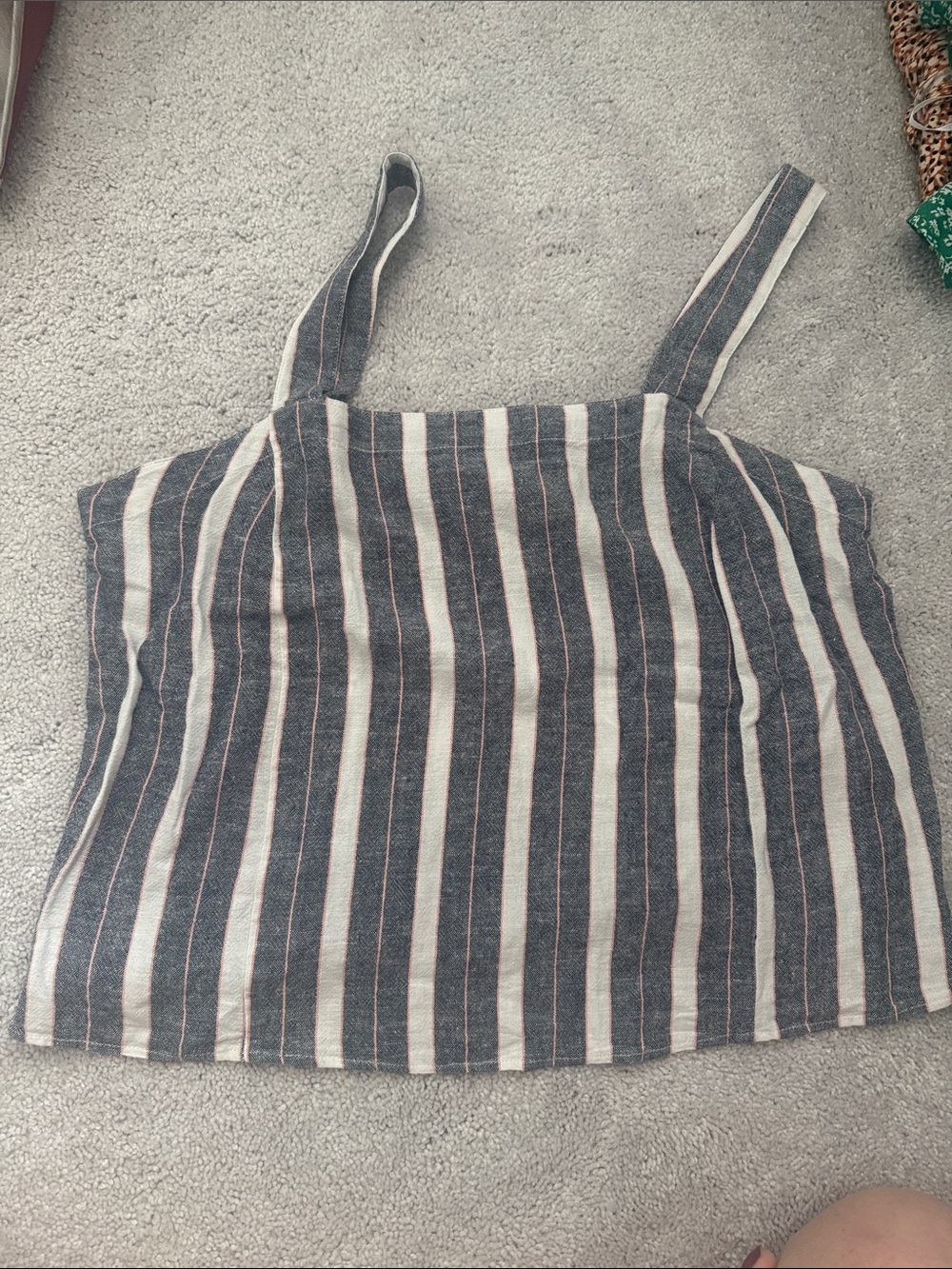 L NWT Loft Outlet Tank